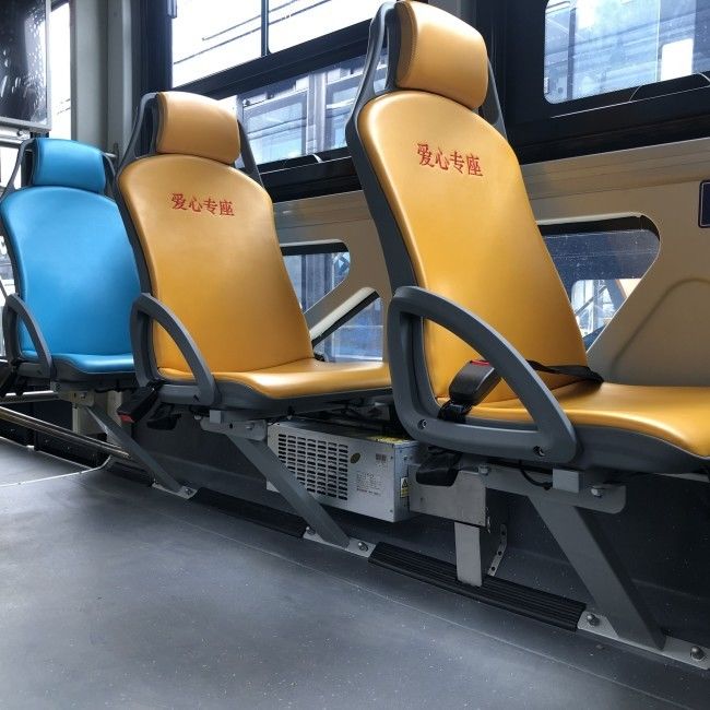 Elektryczny autobus miejski z kierownicą po lewej stronie, zawieszeniem pneumatycznym i zasięgiem 650 km do transportu miejskiego