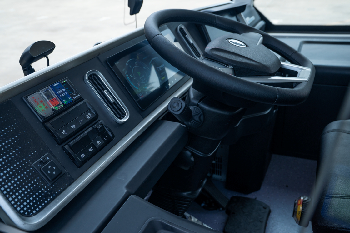 11-osobowe elektryczne minibusy z akumulatorem o mocy 80 kWh i automatyczną skrzynią biegów dla transportu miejskiego