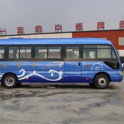 19-miejscowy autobus z silnikiem wysokoprężnym z zawieszeniem pneumatycznym i klimatyzacją LHD RHD